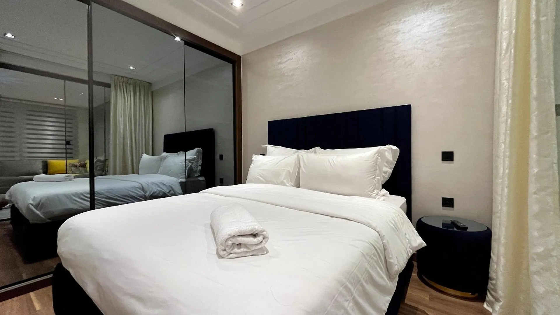 Les Joyeux Luxury Suites & Appart Casablanca Apartment