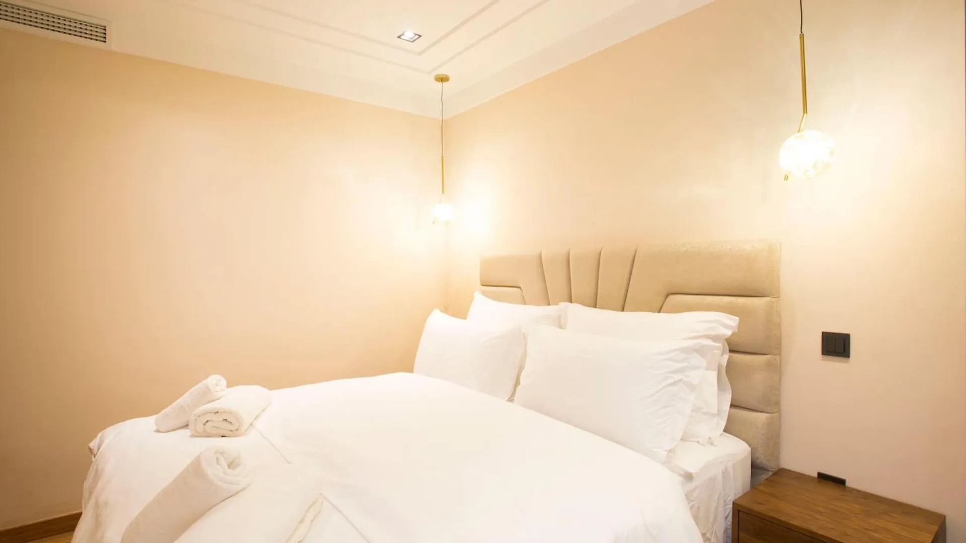Les Joyeux Luxury Suites & Appart Casablanca Apartment