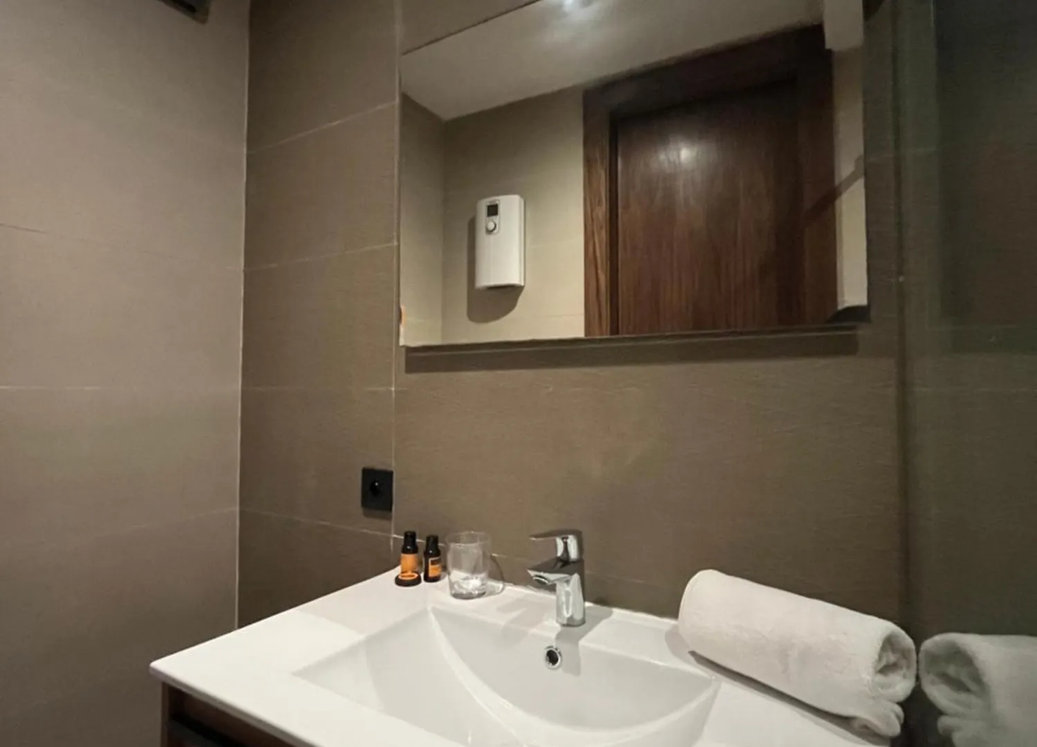 Les Joyeux Luxury Suites & Appart Касабланка Апартаменты