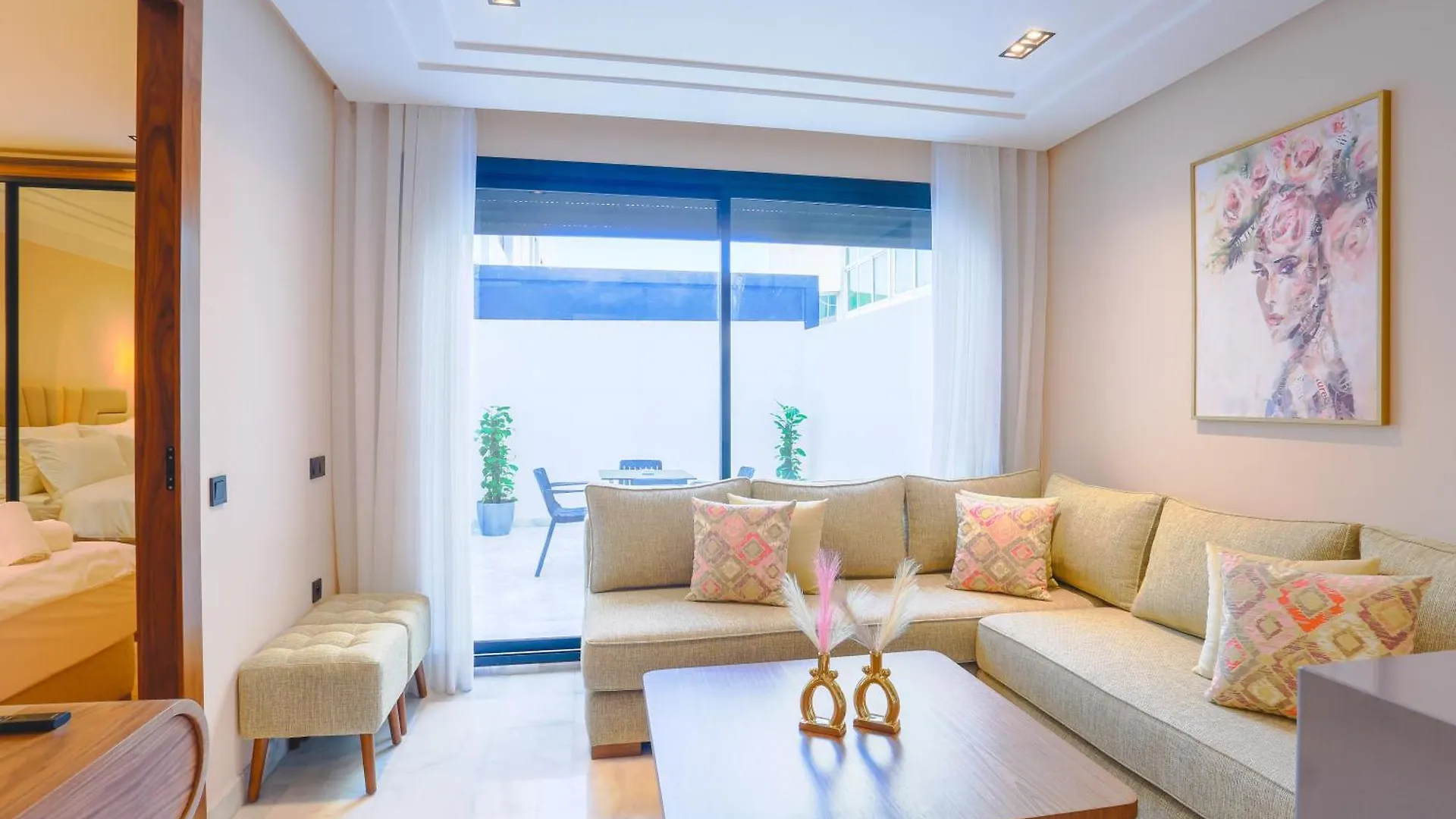 Les Joyeux Luxury Suites & Appart Casablanca Apartment