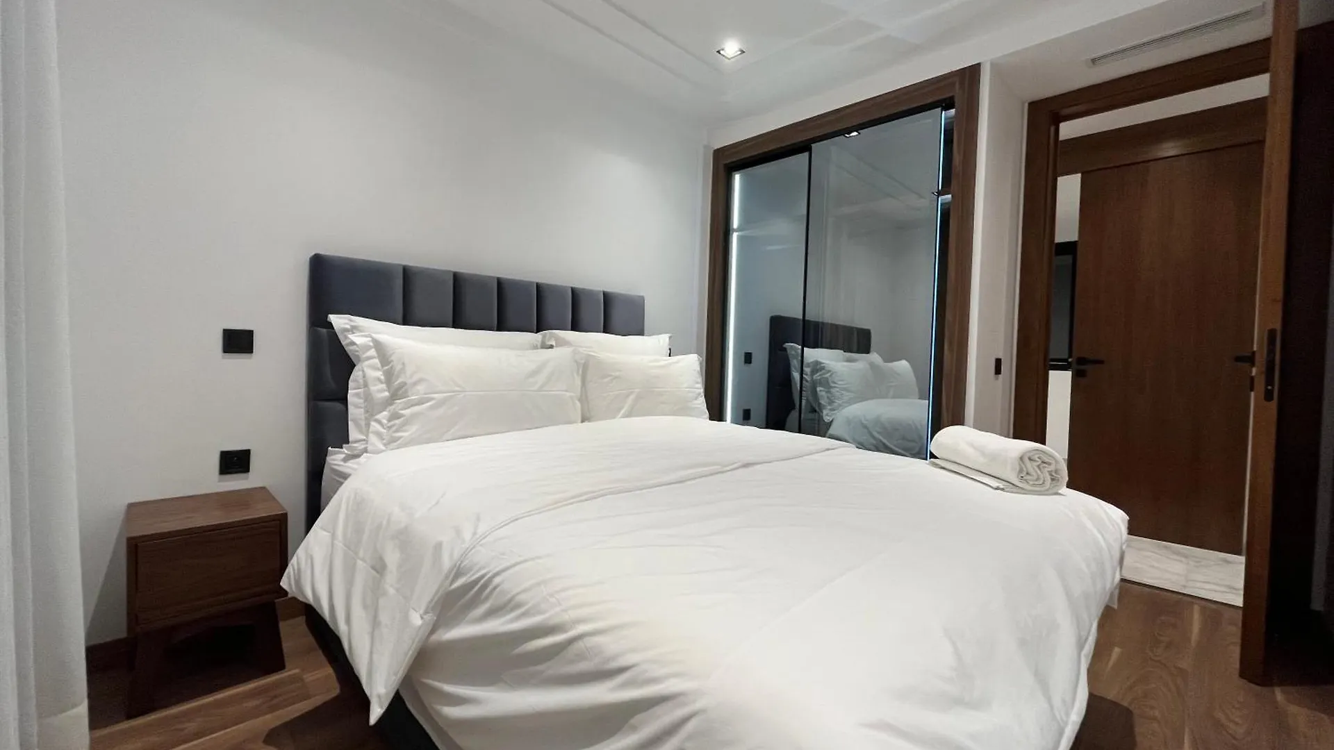Les Joyeux Luxury Suites & Appart Casablanca 0*,